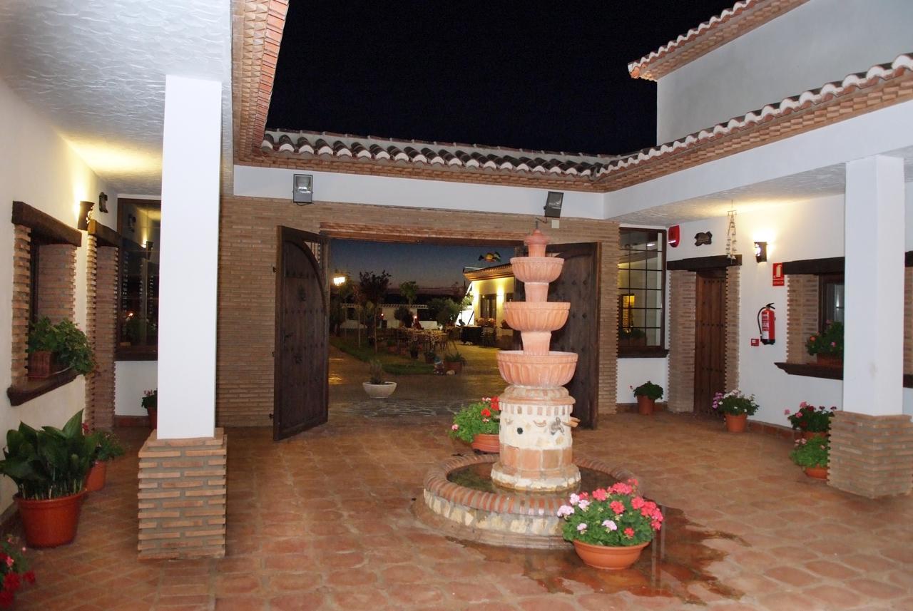La Hacienda Del Marquesado Hotel Albunan Exterior photo