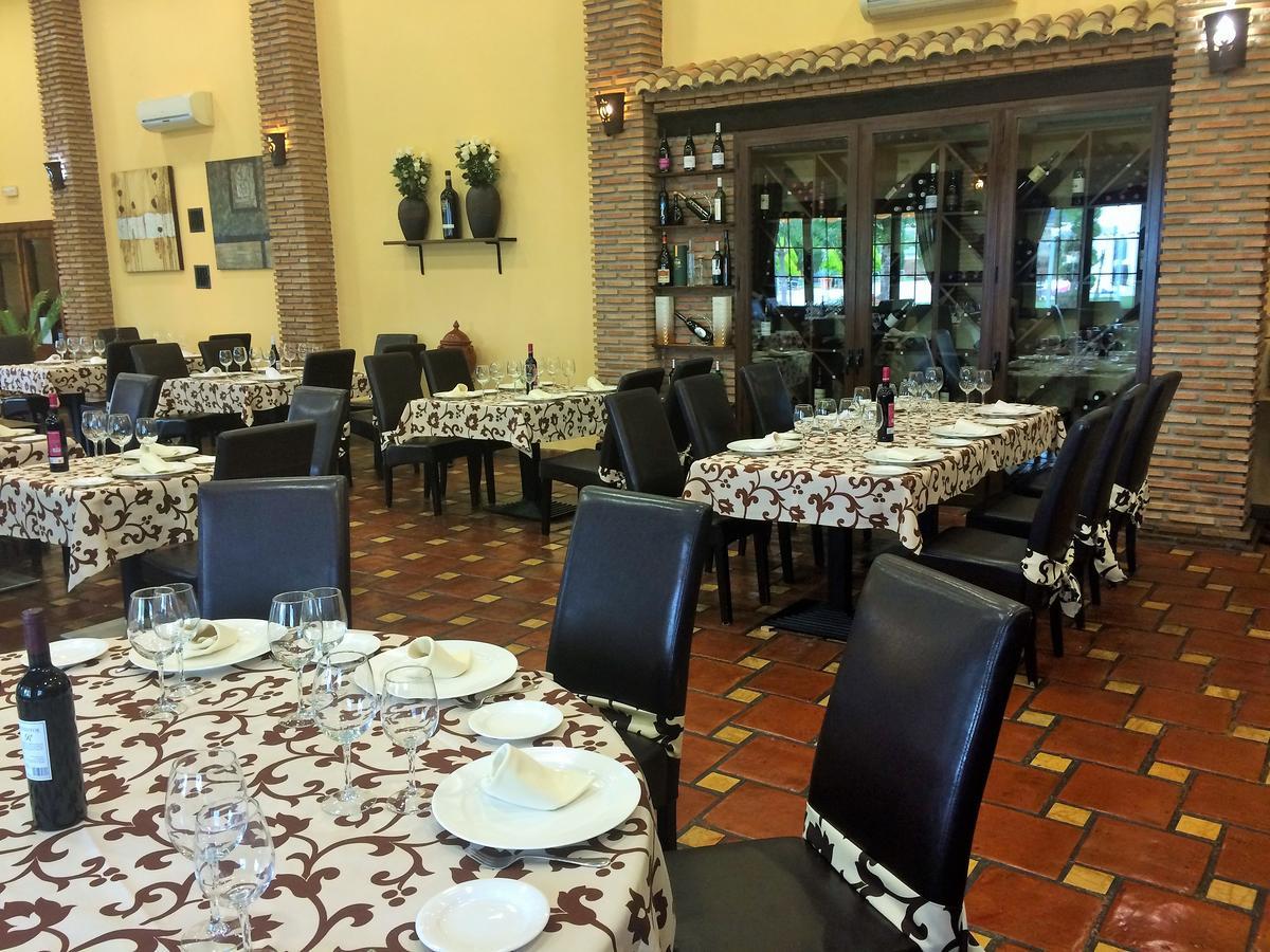 La Hacienda Del Marquesado Hotel Albunan Exterior photo